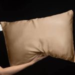 Смарт-наволочка з натурального шовку (золотий колір)
